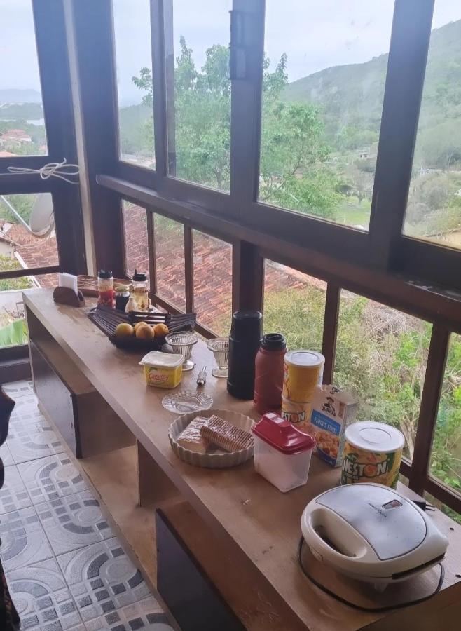 Hospedaria Divina Adega Guest House กาโบฟรีโอ ภายนอก รูปภาพ