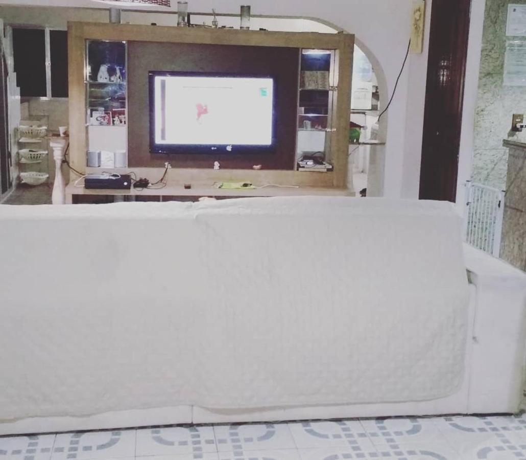 Hospedaria Divina Adega Guest House กาโบฟรีโอ ภายนอก รูปภาพ